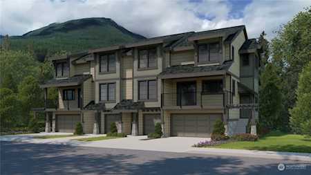 1910 SE 12th St #802 North Bend, WA 98045