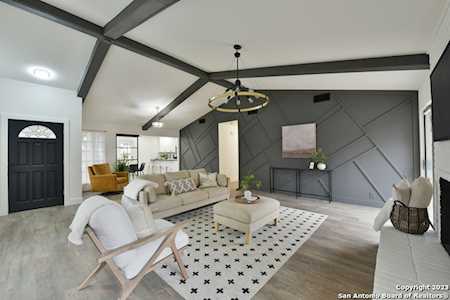 4217 Clear Lake Dr San Antonio, TX 78217