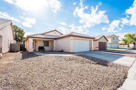 3318 Trotting Horse Rd North Las Vegas, NV 89032