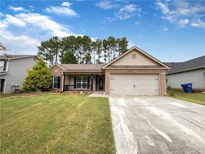 2009 Massey Lane Winder, GA 30680