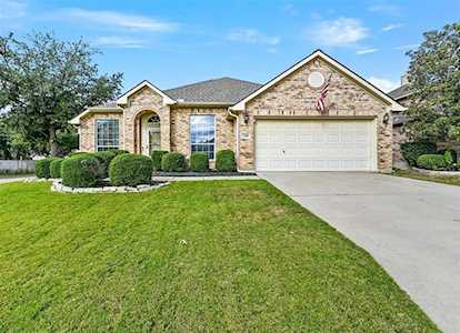 12101 Shadybrook Drive Fort Worth, TX 76244