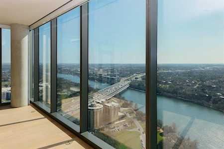 44 East Ave #3307 Austin, TX 78701