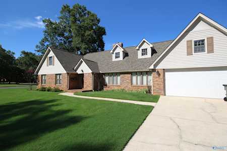 1602 Wellington Court Decatur, AL 35601