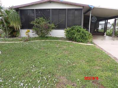 6168 Falcon Dr Englewood, FL 34224