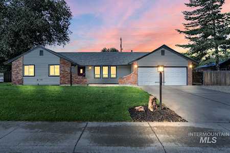4101 N Creswell Way Boise, ID 83713