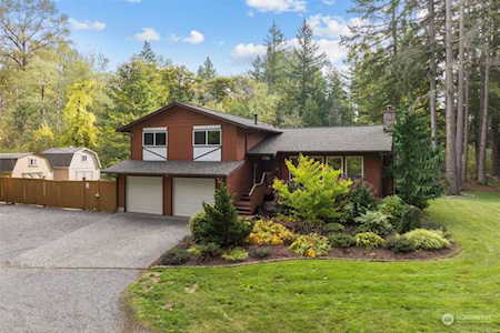 19714 196th Ave SE Renton, WA 98058