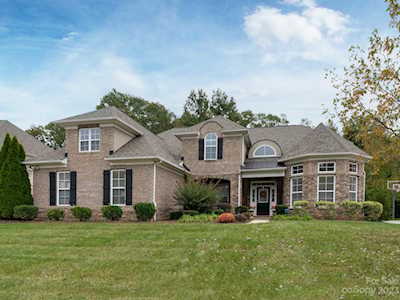 6813 South Creek Rd Charlotte, NC 28277