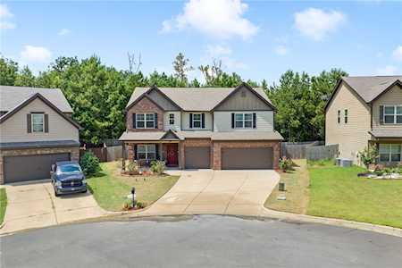 812 Lori Ln Opelika, AL 36804