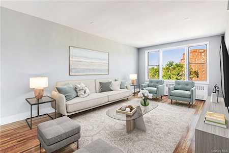 91 Van Cortland Ave W #7B Bronx, NY 10463