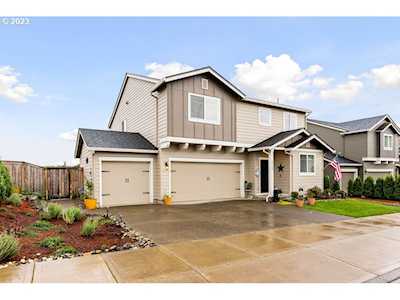 2746 S Red Tail LOOP Ridgefield, WA 98642