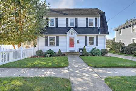 142 Canonchet Ave Warwick, RI 02888