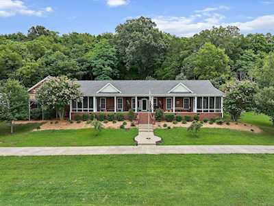 237 Opossum Hollow Rd Watertown, TN 37184