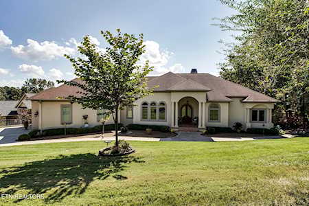 302 Shawnee View Loudon, TN 37774