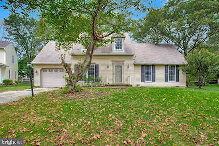 6711 Manatee Ct Waldorf, MD 20603