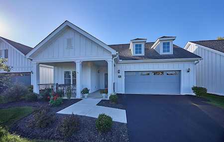 6801 Summersweet Drive New Albany, OH 43054