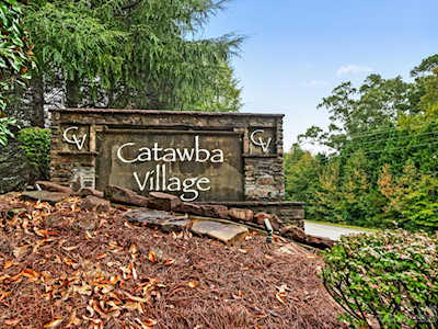 907 Wicawa Rd Fort Mill, SC 29708
