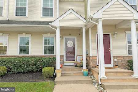84 Jamestown Blvd Hammonton, NJ 08037