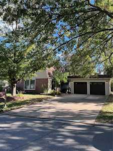 41 Picardy Dr Lake St Louis, MO 63367