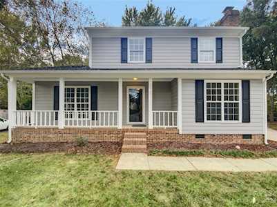 10612 Four Mile Creek Rd Charlotte, NC 28277