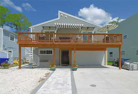 306 Ontario Ave Crystal Beach, FL 34681
