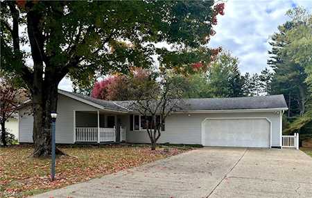 3755 Mill Dr Zanesville, OH 43701