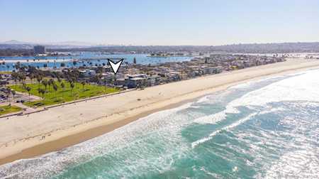 721-23 San Fernando Pl San Diego, CA 92109