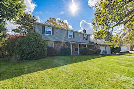 1261 Biafore Ave Bethlehem, PA 18017