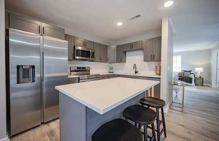 8300 Sawyer Brown Rd #N301 Nashville, TN 37221