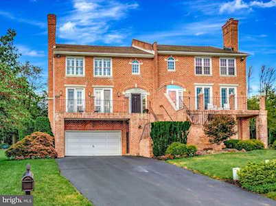 23 Stone Tower Ln Wilmington, DE 19803