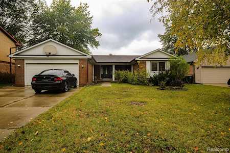 43171 Barchester Rd Canton Twp, MI 48187