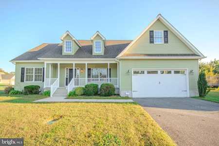10327 Fieldview Dr Delmar, DE 19940