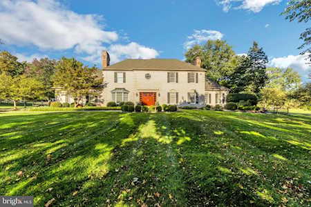 1233 Forest Hill Dr Lower Gwynedd, PA 19002