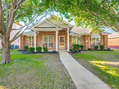 1526 Summerfield Drive Allen, TX 75002