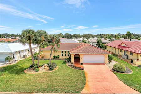 20 Brentwood Ln Englewood, FL 34223