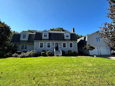 75 Blake Rd Wrentham, MA 02093