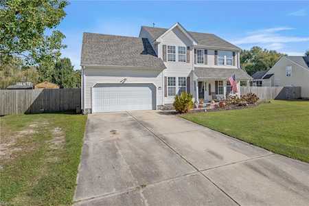 208 Holbrook Arch Suffolk, VA 23434
