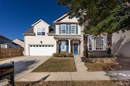 13911 Holly Stream Dr Huntersville, NC 28078