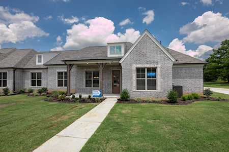 8798 Bedfordshire Dr Bartlett, TN 38133