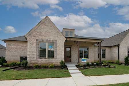 8771 Bedfordshire Dr Bartlett, TN 38133