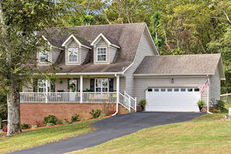 1120 Salisbury Dr Columbia, TN 38401