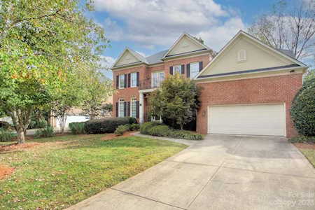 5509 Piper Glen Dr Charlotte, NC 28277