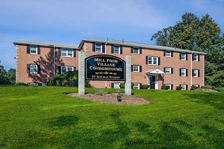 57 Sylvan St #4F Danvers, MA 01923