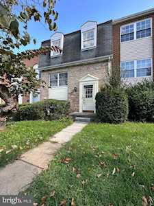 13 Warwick Mill Ct Cockeysville, MD 21030