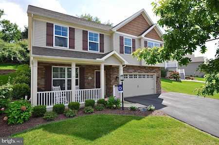 108 Emma Ct Boalsburg, PA 16827