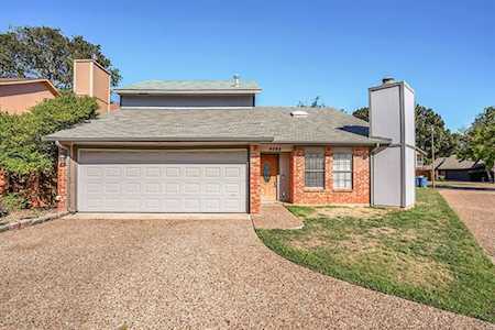 4265 Gayle Court Flower Mound, TX 75028