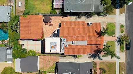 7410 Ogelsby Ave Los Angeles, CA 90045