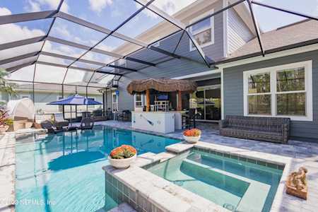 691 Honey Blossom RD St Johns, FL 32259