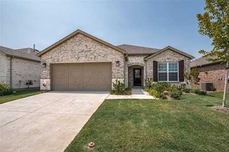 7616 Redwood Forest Lane Little Elm, TX 76227