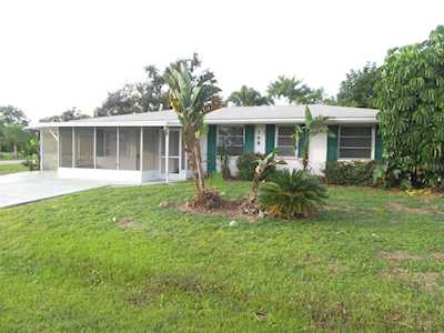 368 Cypress Ave NW Port Charlotte, FL 33952