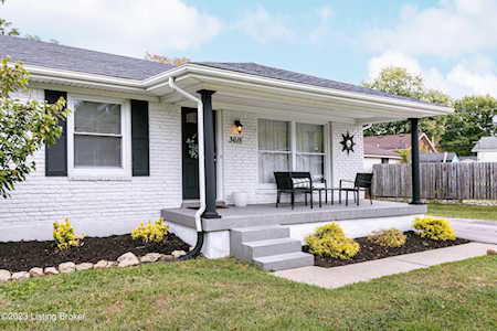 3615 Pinecroft Dr Louisville, KY 40219